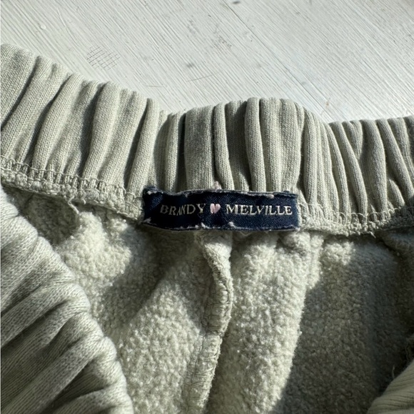Brandy‎ Melville Sage Green Fleece Sweat Shorts Raw Hem One Size Lounge - Picture 3 of 6